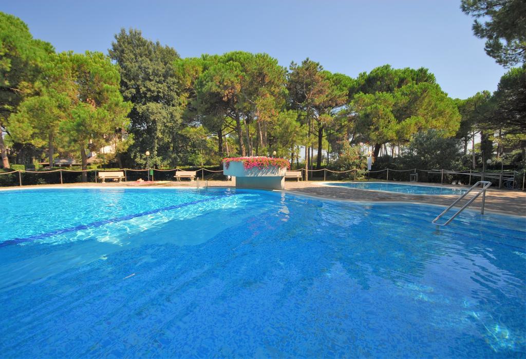 Appartamenti Meridiana Lignano Sabbiadoro Exterior photo